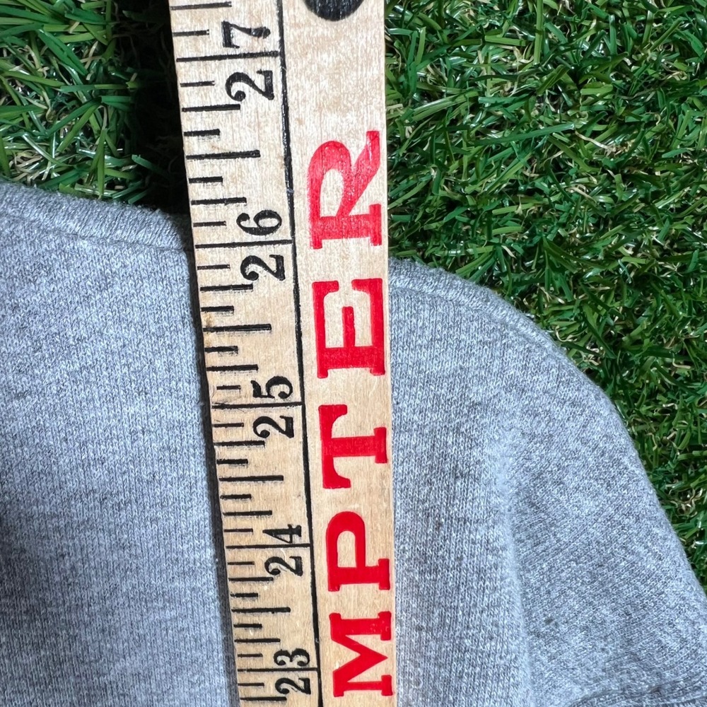 Champion 2011 Tostitos BCS National Championship Oregon vs Auburn Sweatshirt M - Picture 5 of 5